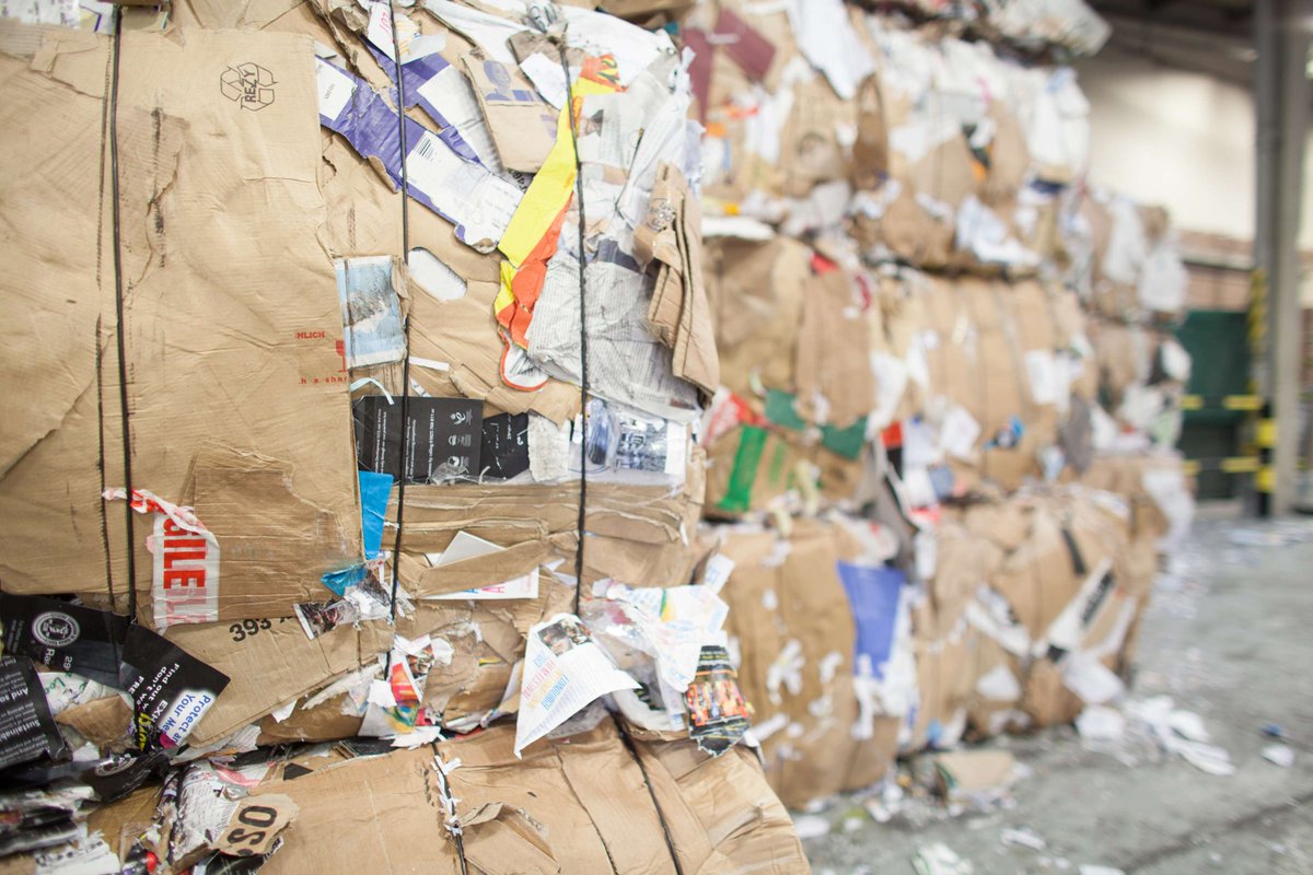 **Job** We're recruiting for a Warehouse Recycling Operative based in Edinburgh. You'll be assisting in the day to day running of the warehouse ensuring safe &amp; efficient operations. Excellent salary &amp; benefits. 
More info &amp; to apply 👇

ow.ly/VC0T50STTi1

#recruitment