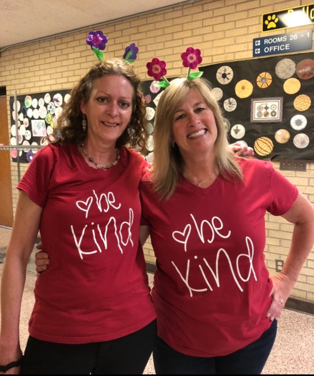 Headed back to the classroom in 14 days &amp; would love any help🩷I’m a middle school teacher in a high poverty Title 1 school where many of my students lack basic needs such as food &amp; clothing. School supplies are the least of their worries😍 amazon.com/hz/wishlist/ls… <a href="/BrainsNSpine/">Lisa</a>