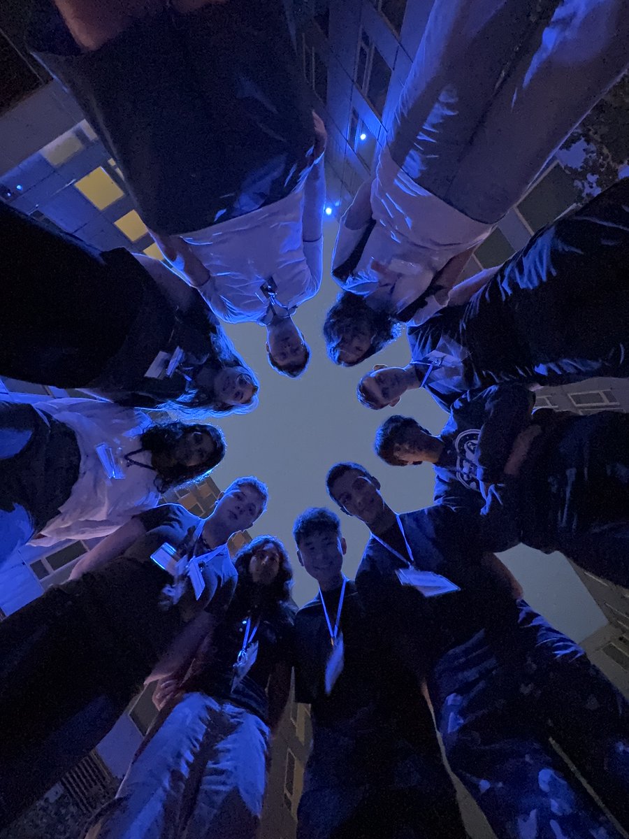 Blue Horizons tweet media