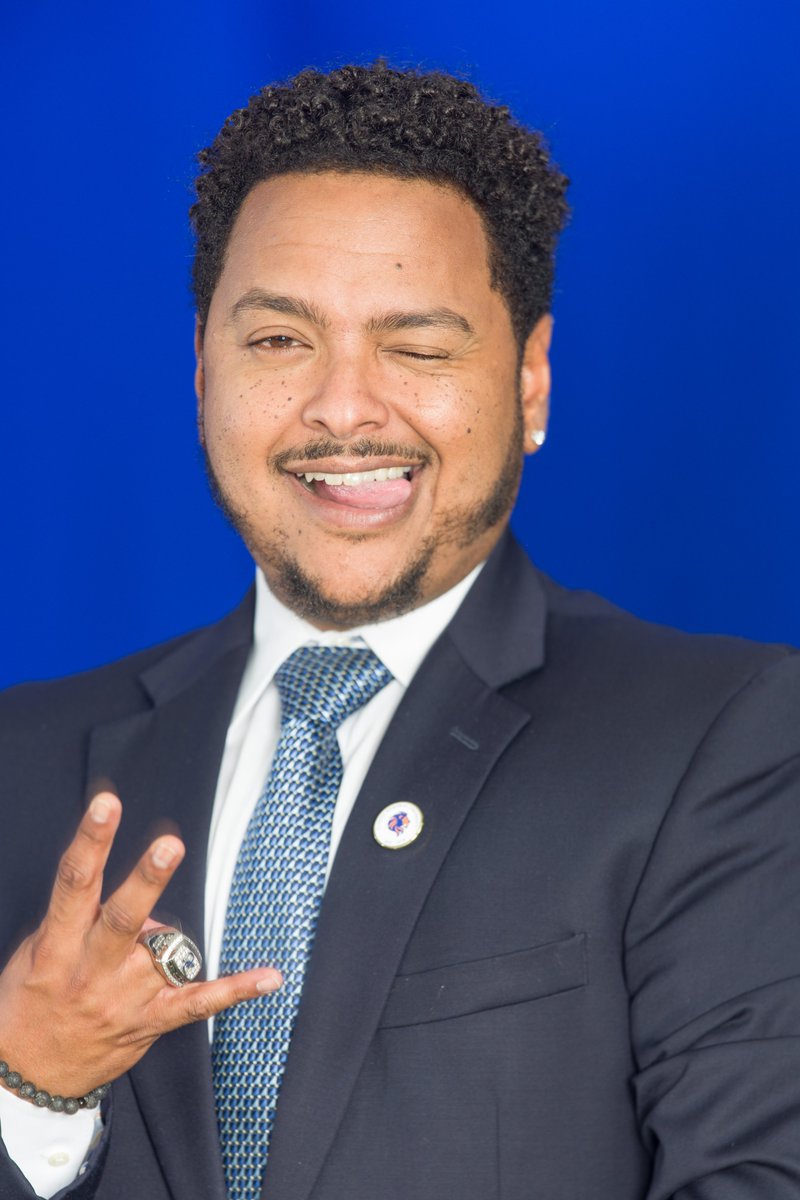 Hobbs K. tweet media