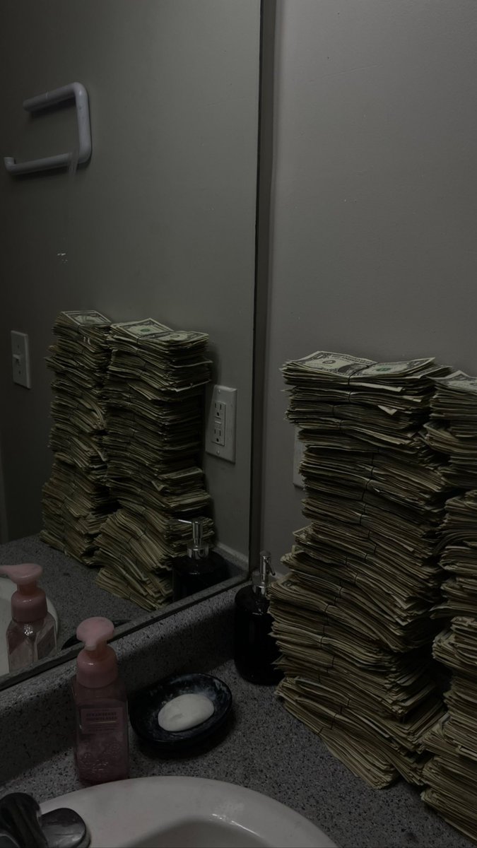 thejucoriagirl's tweet photo. maybe this is your sign to get in with me 👀
#inmybag #stripperlife #meetmeatthetrap https://t.co/6gMCyhgo1A