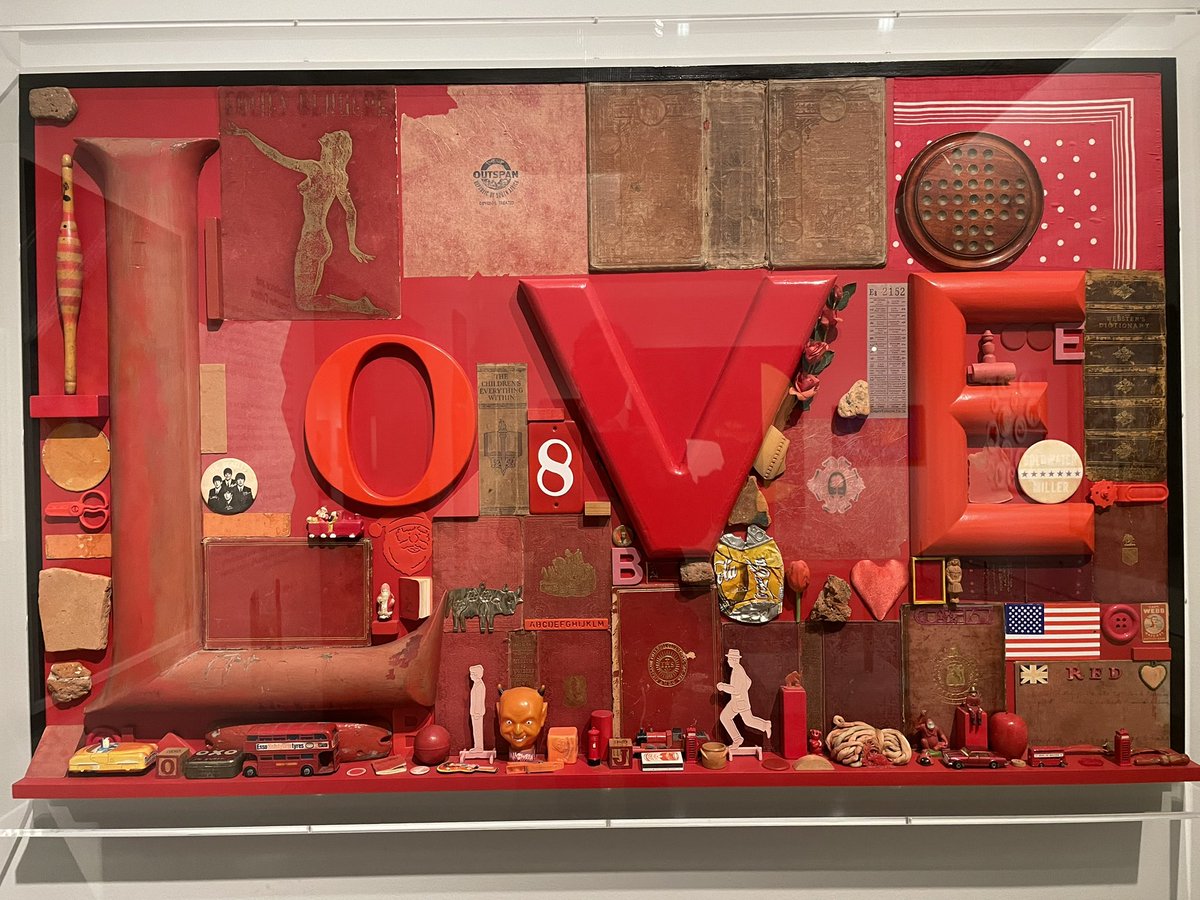 Seeing #ThePromise @ChichesterFT and popped into <a href="/PallantGallery/">Pallant House Gallery</a> first. Still Life show is wonderful