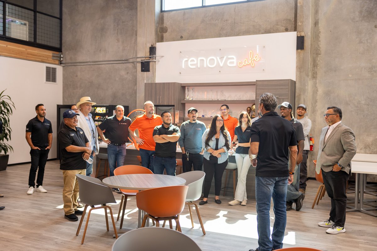 RenovaEnergy's tweet photo. Last week we had a special visit from California State Assemblyman Eduardo Garcia and IID Director Javier Gonzalez at our headquarters.

Their support and shared vision for a sustainable future energize our commitment to bringing solar power to our community. ☀️ https://t.co/EdK5bX1ZiX