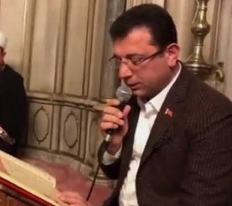 FuNDaaMeNTaLiST's tweet photo. herif şu anda içkili after partilerinde rakının dibine vuruyor https://t.co/RueCWGMzhH