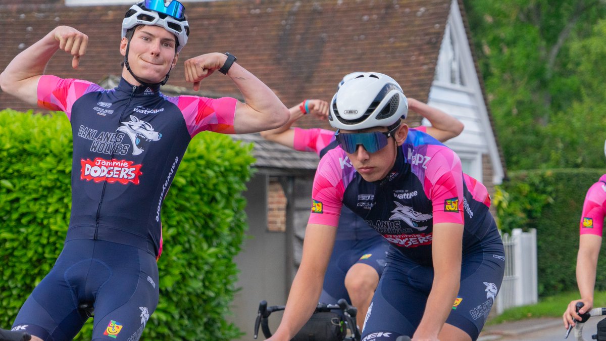 OaklandsWolves's tweet image. We’re thrilled by Team GB’s success at the Olympics! 🥇 The Women's sprint team made history with their first gold and a world record, plus 6 more medals for GB Cycling. Want to join our top-tier Cycling Academy? DM us or sign up on our website, link in bio! 🚴‍♂️