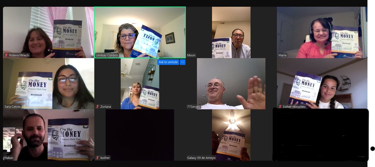 Literacy_4_Life's tweet photo. This week's On the Money class talked about the importance of creating an emergency fund and the steps to take to get started. For more about On the Money, visit  https://t.co/rZQhnfK6hj. #financialliteracy https://t.co/FwwMORxrQH