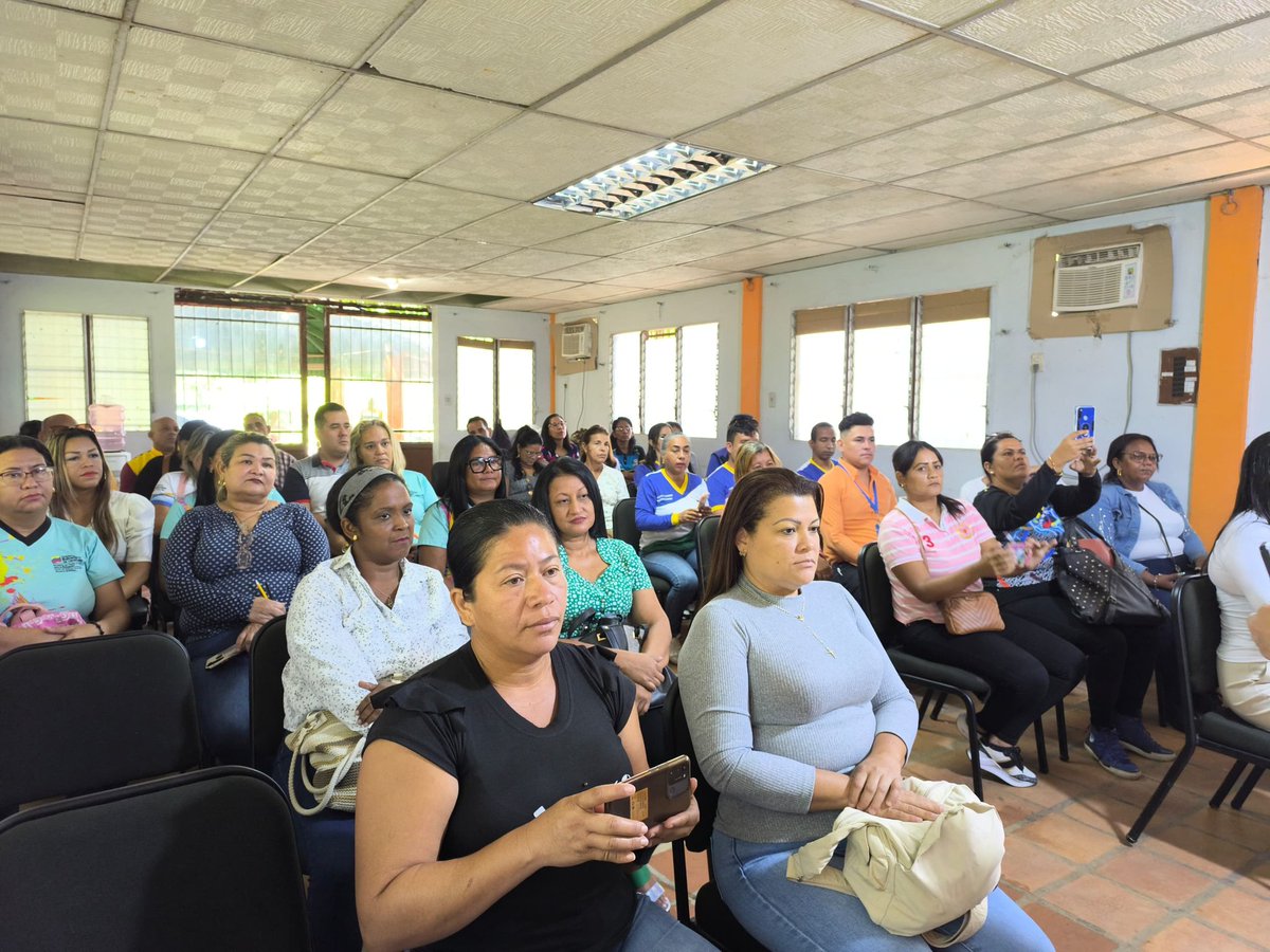 CDCE del Estado Guárico tweet media