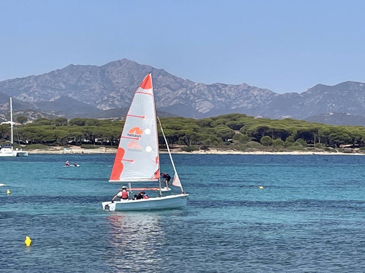 NeilsonBaia's tweet photo. With temperatures well into the 30C’s now ‘Il mare’ is the place to head in the afternoon. One of our #Laser #Bahias sets sail into an appealing aquamarine #sea, a family-friendly #dinghy capable of holding up to 5 passengers with a high-boom &amp; reliable stability @neilsonholidays https://t.co/UsJwDscdg3