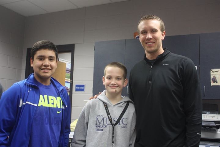 Todd Raymond (@toddhraymond) on Twitter photo As I heard the announcement today of <a href="/NickFoles/">Nick Foles</a> it brought me back to 2018 when he came by to speak to our athletes about his journey. <a href="/cayden_raymond/">Ćáÿdéń</a> <a href="/var_austin/">VAR</a> <a href="/KimRaymond71/">Kimberly Raymond</a> <a href="/herreralCoach/">Luis Herrera</a> <a href="/Eagles/">Philadelphia Eagles</a> <a href="/austinGparton/">Austin Parton</a> <a href="/newheightshow/">New Heights</a> As I heard the announcement today of <a href="/NickFoles/">Nick Foles</a> it brought me back to 2018 when he came by to speak to our athletes about his journey. <a href="/cayden_raymond/">Ćáÿdéń</a> <a href="/var_austin/">VAR</a> <a href="/KimRaymond71/">Kimberly Raymond</a> <a href="/herreralCoach/">Luis Herrera</a> <a href="/Eagles/">Philadelphia Eagles</a> <a href="/austinGparton/">Austin Parton</a> <a href="/newheightshow/">New Heights</a>