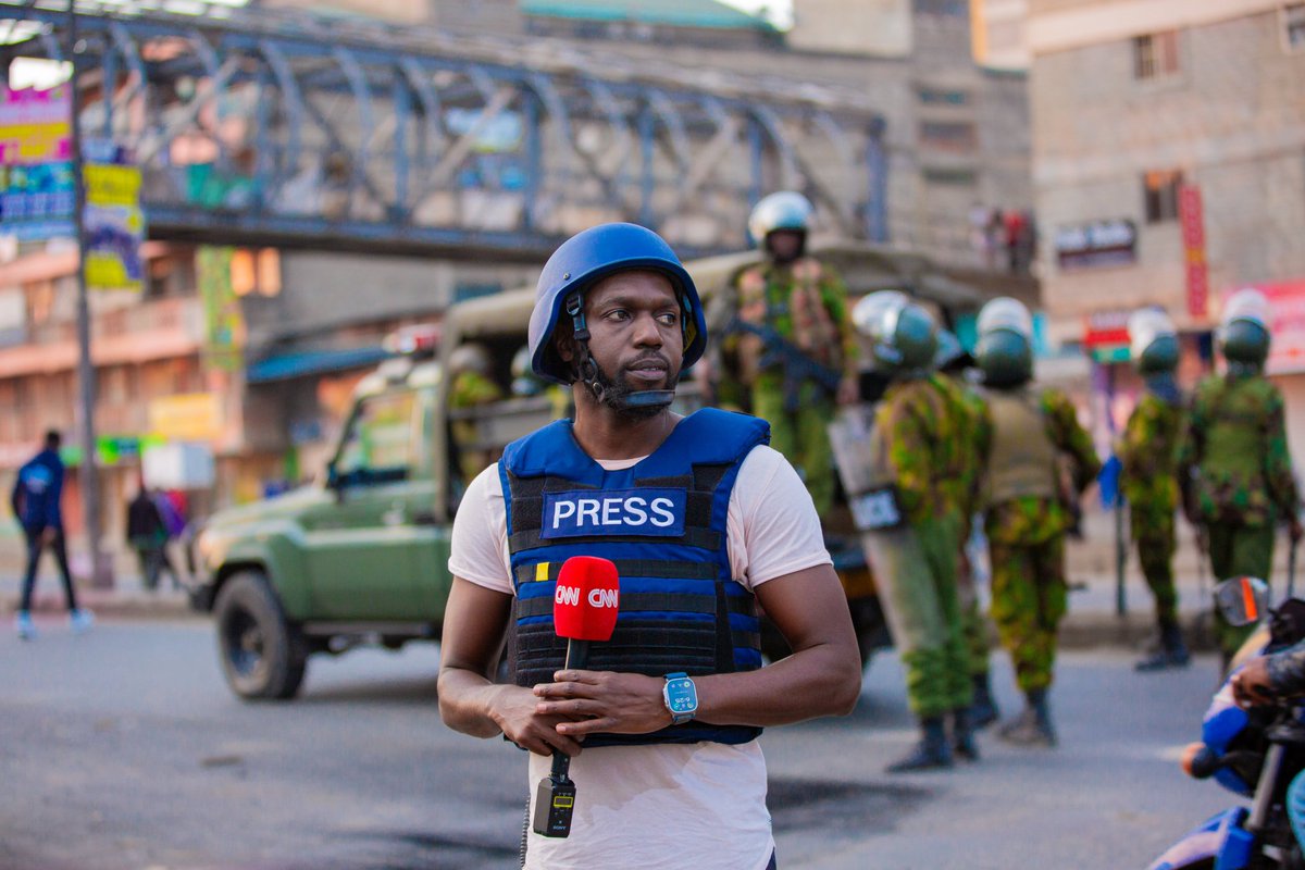 This is an Appreciation tweet for Larry Madowo 👊👊