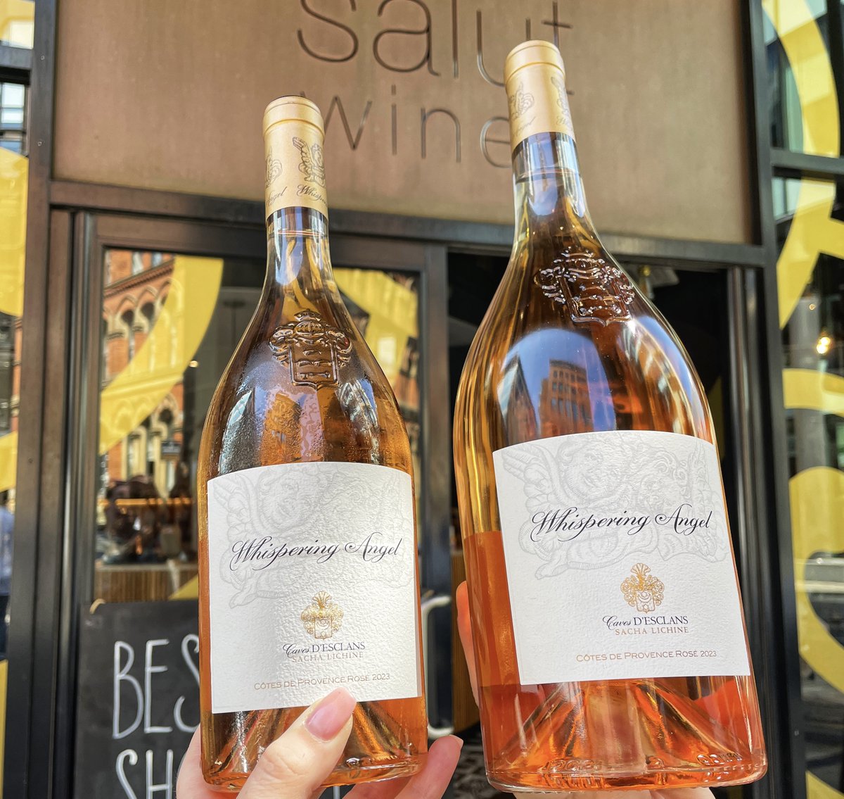 Ever wondered what the difference is when it comes to sizing up your bottles?

Come &amp; compare with us &amp; find out if it’s worth the hype with these belters:

Henriot b de b, Cervaro Della Sala, Whispering Angel, Torbreck &amp; Tignanello
salut.co.uk/events/magnum-…
#winelovers #manchester