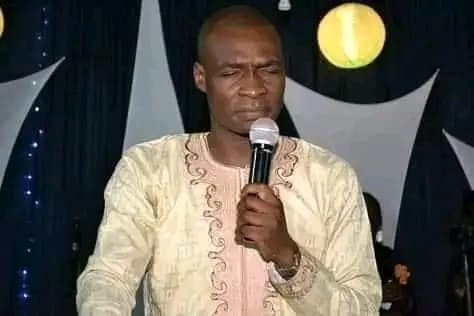 naijasermons's tweet photo. True Life Story by Apostle Joshua Selman:  

There was a time in my life that I fasted, I prayed, no open door, no breakthrough. 

I have been there through the furnace of affliction.  Don't let any man lie to you.. 

Ask any man of God who is honest with you,  they will tell you that the anointing only comes on scars not  fresh skin.   

There must be a scar, A testament of endurance in the Spirit.  Paul said, let no man trouble me. 

I have my scars' I didn't jump classes in the realm of the spirit.   

Listen, if you are listening to me right now, you are writing a name of God through your pain.  

There is something  you have gone through and God is saying,  "don't waste it, I will be glorified in this". 

When you pass through it, in that experience I will bring glory.   

The mercy of God is not just for sinners,  it is a system that authorizes his presence to meet you. 

He sits above the mercy seat and meets people there. 
___  
Were you blessed reading this? Follow our page and Retweet this post 
  
#apostlejoshuaselmanspeaks #apostlejoshuaselman #koinoniaglobal #naijasermons #koinoniaabuja