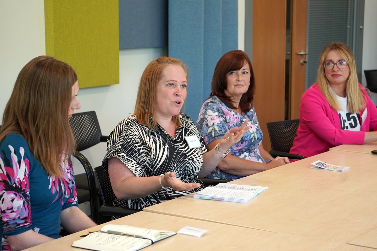 oeogovuk's tweet image. Minister for Women and Equalities @bphillipsonMP was in Darlington this week, discussing the barriers that women face when entering politics with @5050Parliament.

5050parliament.co.uk
