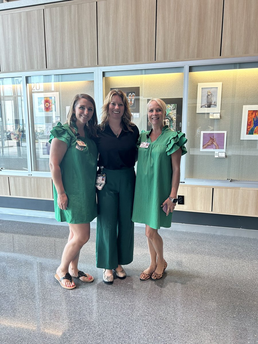ADuffyEducator's tweet photo. Always a great time with our ECSE family! 💚 thankful for the opportunity to present to fellow colleagues during this year’s #districtpd and loving all the inspiration and ideas to bring back to my classroom @duryeaschool #swimmingtoSUCCESS https://t.co/QHwlrjhIzU