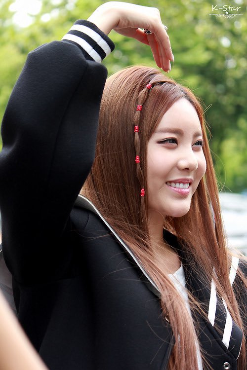 TARARCHIVES's tweet photo. #Qri #큐리 #キュリ #居麗
#LeeQri #이큐리 #李居麗 #티아라 https://t.co/kAz4X8rpab