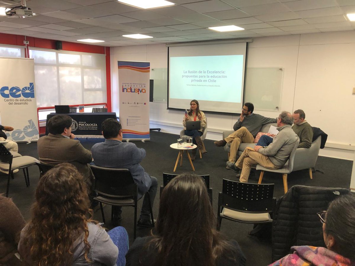 macarena_psi's tweet photo. Lanzamiento de libro en @inclusivaeduca @ced_cl @pucv_cl @PsicologiaPUCV https://t.co/43XNta8BiQ