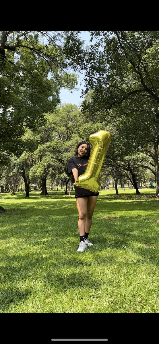 BetsaHermida's tweet photo. TE AMO PROYECTO QUE ME SACÓ DE MI DEPRESIÓN Y ANSIEDAD 🥺 https://t.co/hfzmh0GWgn