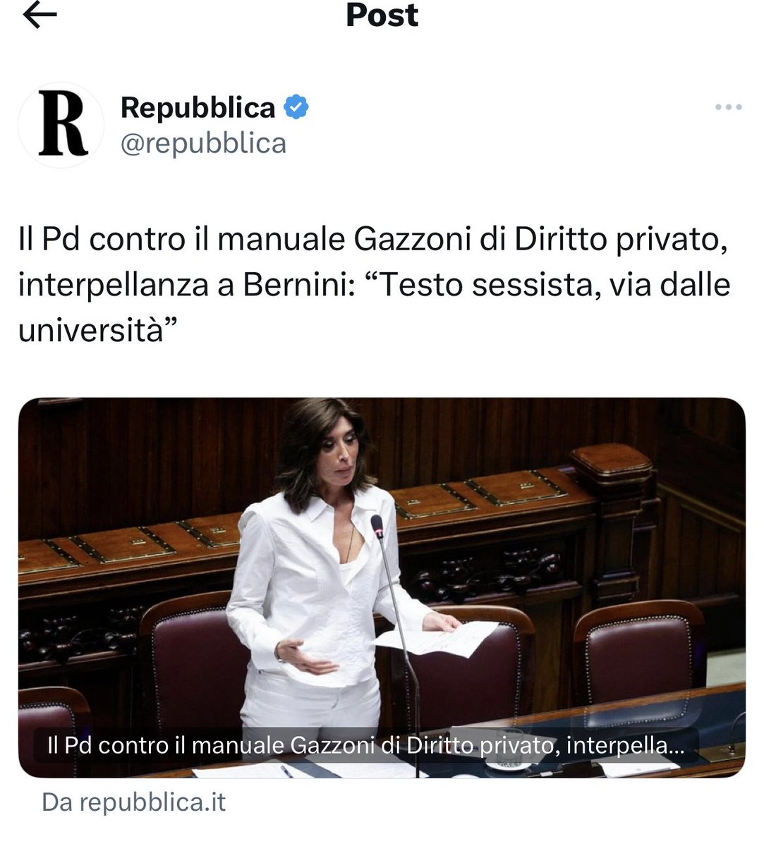 Ma si, da #Catullo a #Boccaccio a #Boudelaire a #DAnnunzio a #AldaMerini, eliminiamo anche tutta questa letteratura sessista! 
Il mondo sarà finalmente a immagine e somiglianza dei #liberal &amp; #inclusivi: stupido e triste😎