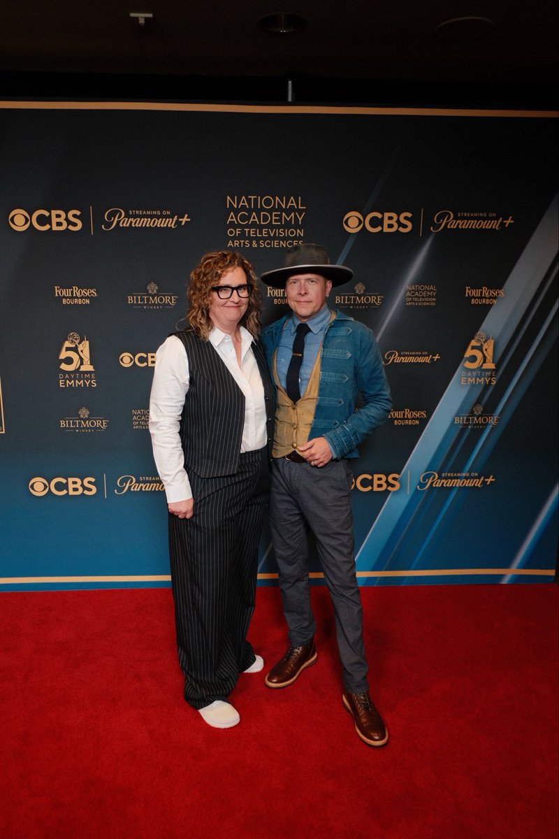 RRTVtweets's tweet photo. We know @LemsShoes are the perfect minimalist shoe for the outdoors — but what about the red carpet?
#MixMasterMandy has worn hers everywhere from the backwoods of Montana to the #DaytimeEmmys!
Here at #ReconnectingRoots, we REALLY do LOVE our #Lems & are proud to be partnered! https://t.co/XTkB2yBntn