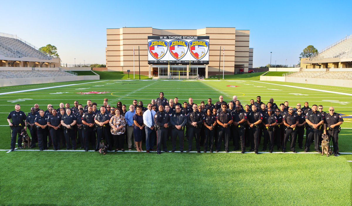 cmdrmarcharris's tweet image. Aldine ISD Police Department annual departmental meeting and photo. We had the pleasure of taking our photo at the New Thorne Stadium. What a beautiful stadium!!!