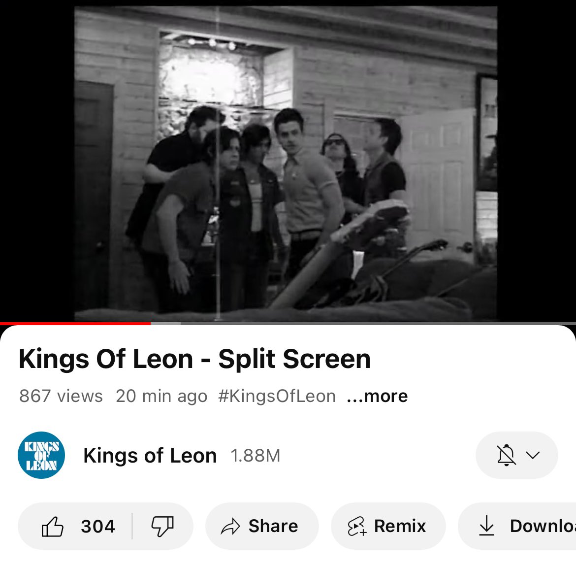 sentimental_grl's tweet photo. I LOVE everything about the new music video for Split Screen! Spotting myself in it was a nice surprise. I’m feeling honored 🥹🫶 #brbcrying You guys are the best! @youngfollowill @doctorfollowill @KingsOfLeon https://t.co/9CMz7VPBEi