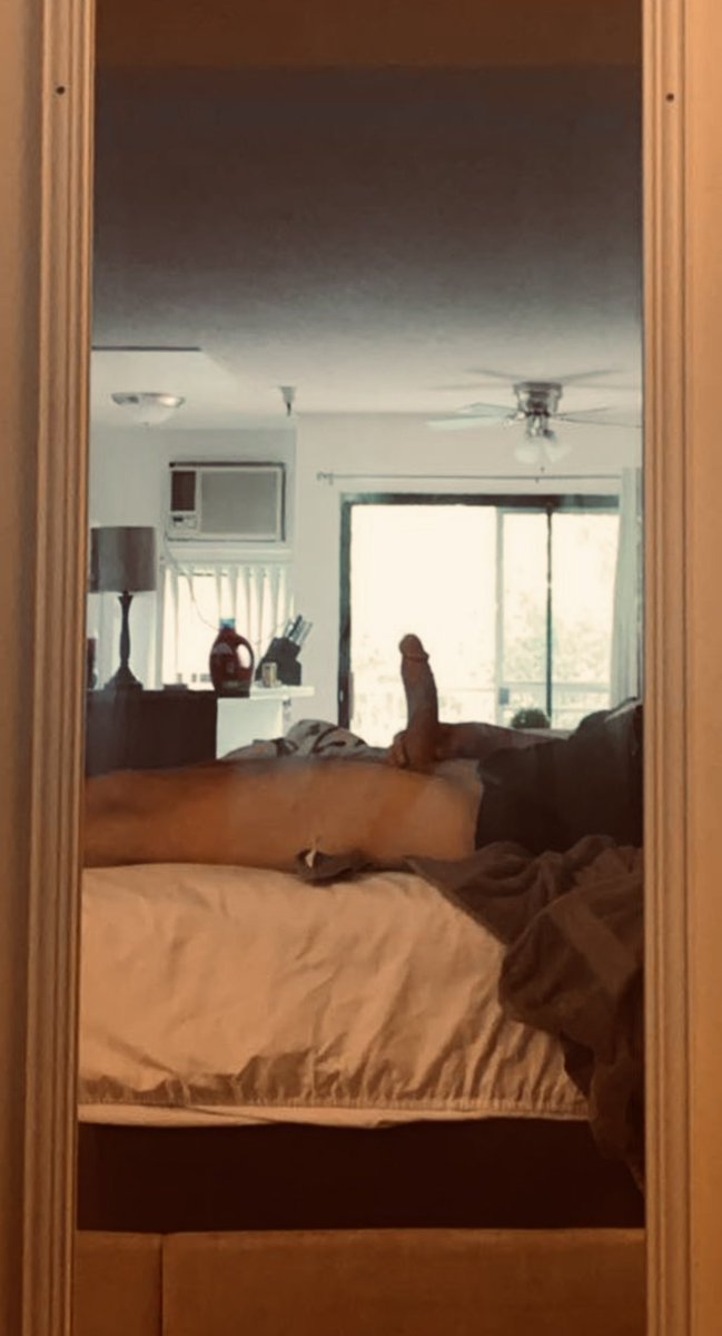 BobbyBreaksBack's tweet photo. @gaymerboyjax @luvfrom_Tomas 👀 You wanna see more 🤤🤤😈 OF is free rn 👀 LINK IN BIO 😜😝🔥 https://t.co/g02FYGI5VV
