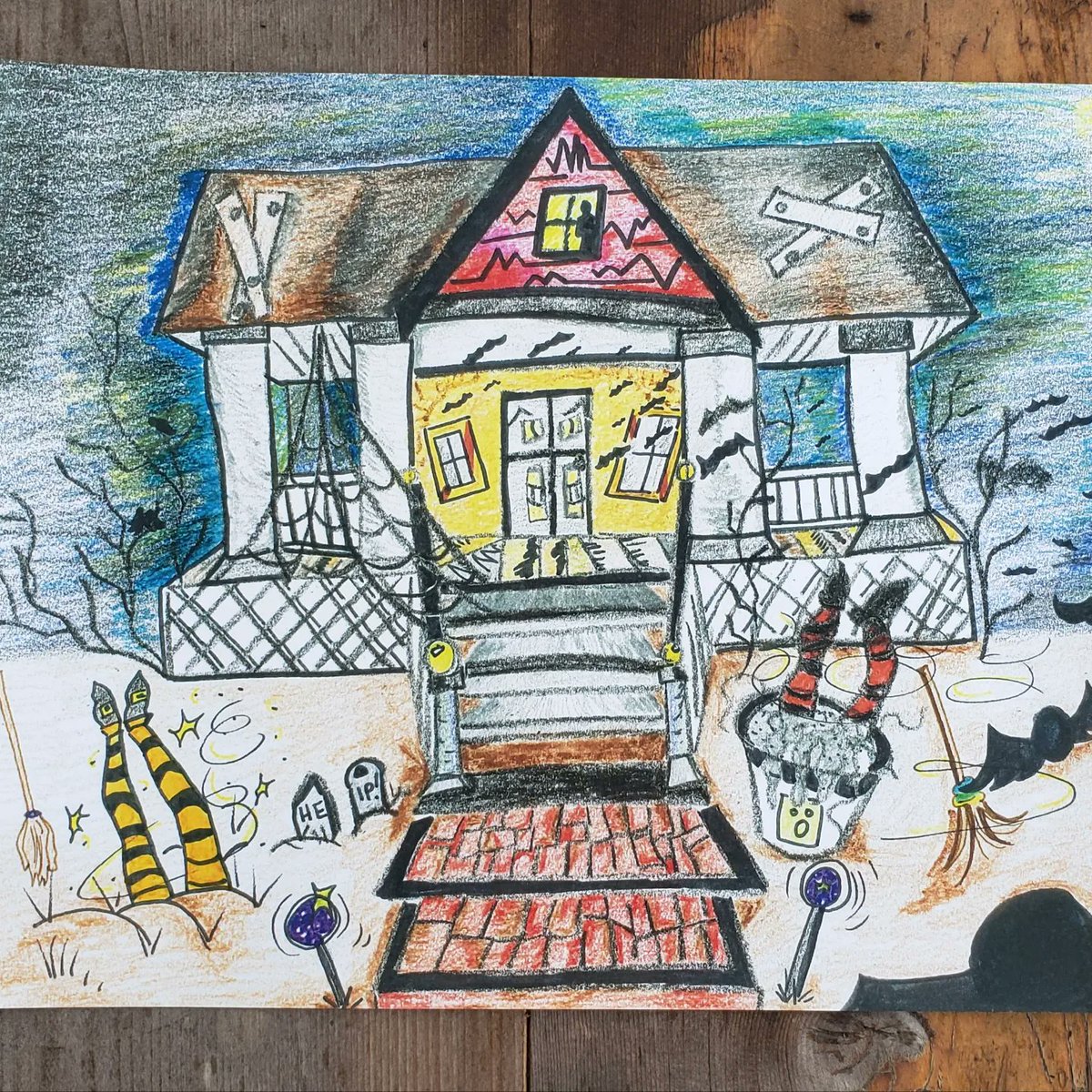 Artists are great marketers. They just forget to give the same energy to their own work as they give to others. 

Don't forget to promote yourself. 

#marketing #showupforyourself  #showyourwork  #socialmedia  #youreworthit