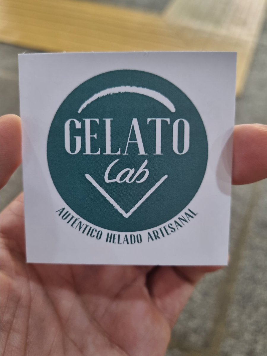 BercianoLuis's tweet photo. Acabamos de probar unos helados asombrosos. Si pasáis cerca, pecad.
#gelatolab.es https://t.co/xfcTyQCb6x