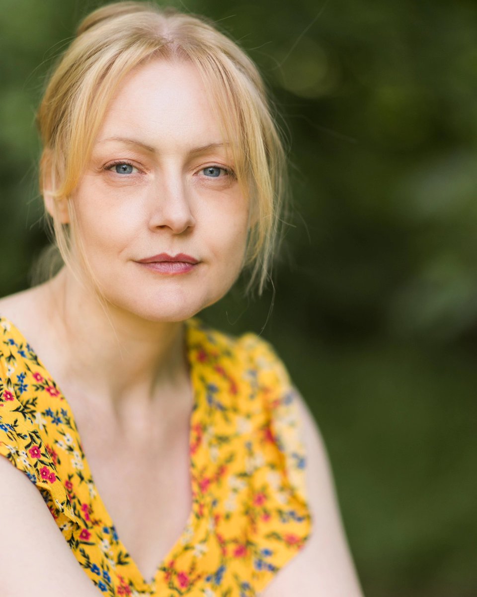 D_e_bz's tweet photo. New headshots! Absolutely love these, taken on a lovely sunny afternoon in sefton park by James Stratford. 
The full set available to view via my spotlight profile 
https://t.co/4bFqV5qGfx

#actor #actress #headshots #spotlight #theatre #film #Britishactor https://t.co/F2zdcvWpU1