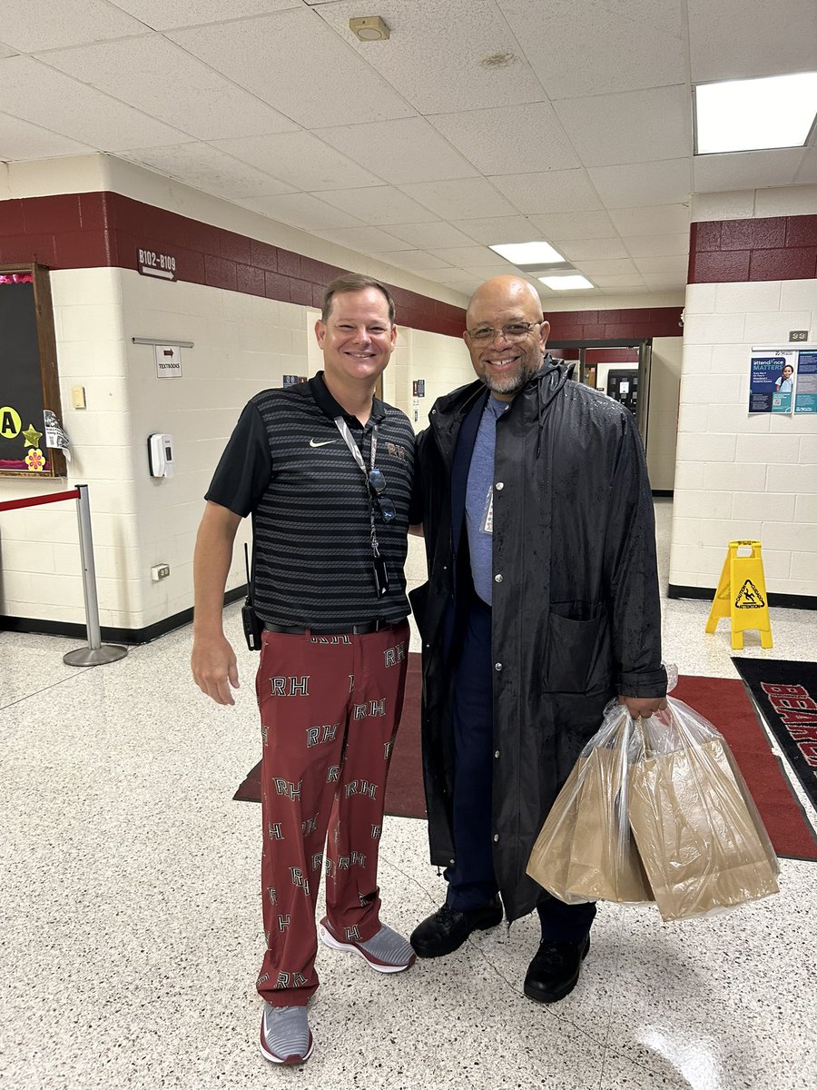 Queenie Hall tweet media