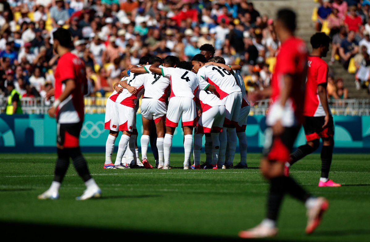 ماذا حقق منتخب  #المغرب في #أولمبياد_باريس2024 
اول منتخب عربي يحقق الميدالية البرونزية ..
اول منتخب يسجل 17 هدف ويصبح اقوى هجوم في تاريخ نسخة واحدة من البطولة ..
اول هداف عربي النجم سفيان رحيمي ب8 اهداف 
اول لاعب عربي يسجل في جميع المباريات وهي 6 مباريات متتالية ولم يستبق في