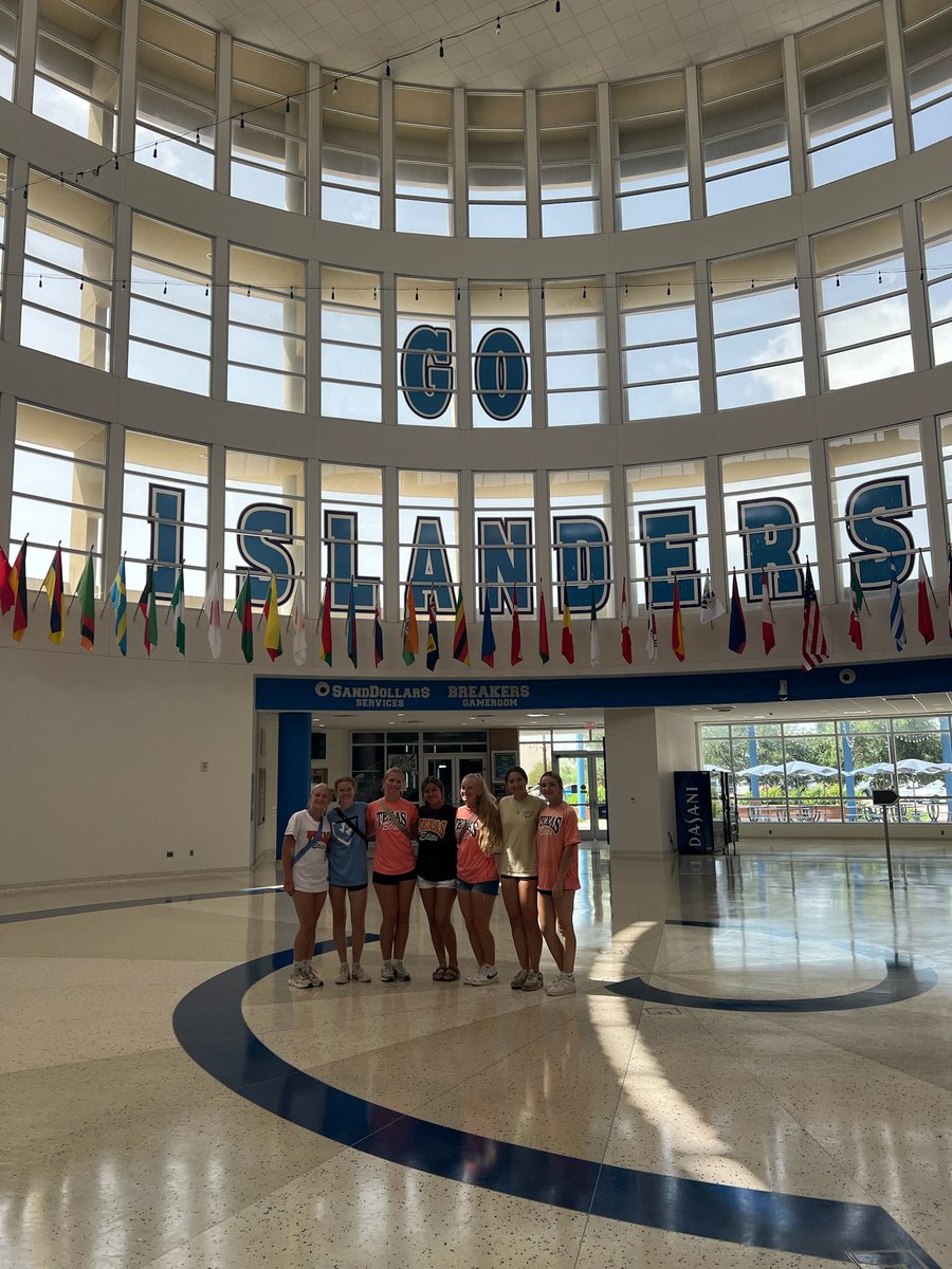 Adisyn Churchill tweet media