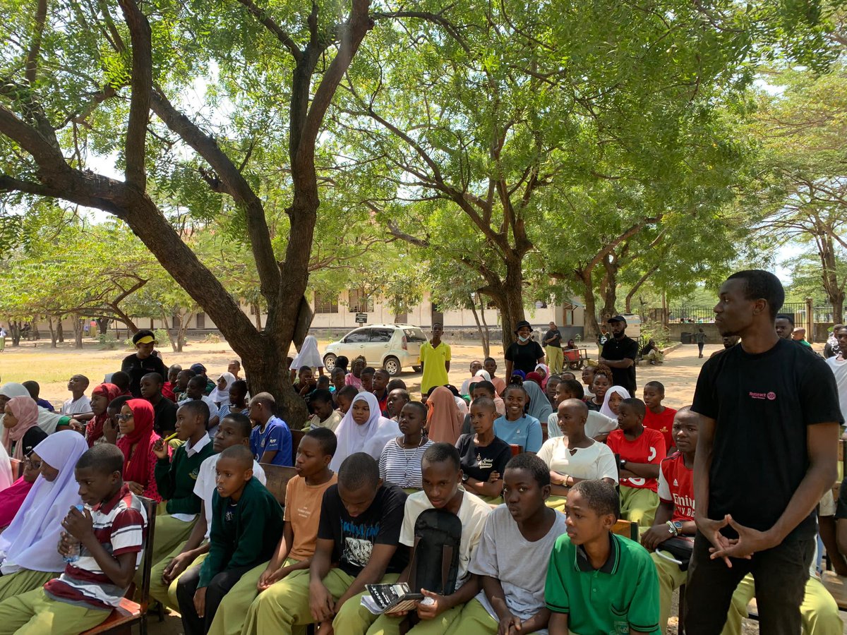 Rotaract Kwanza UDSM tweet media