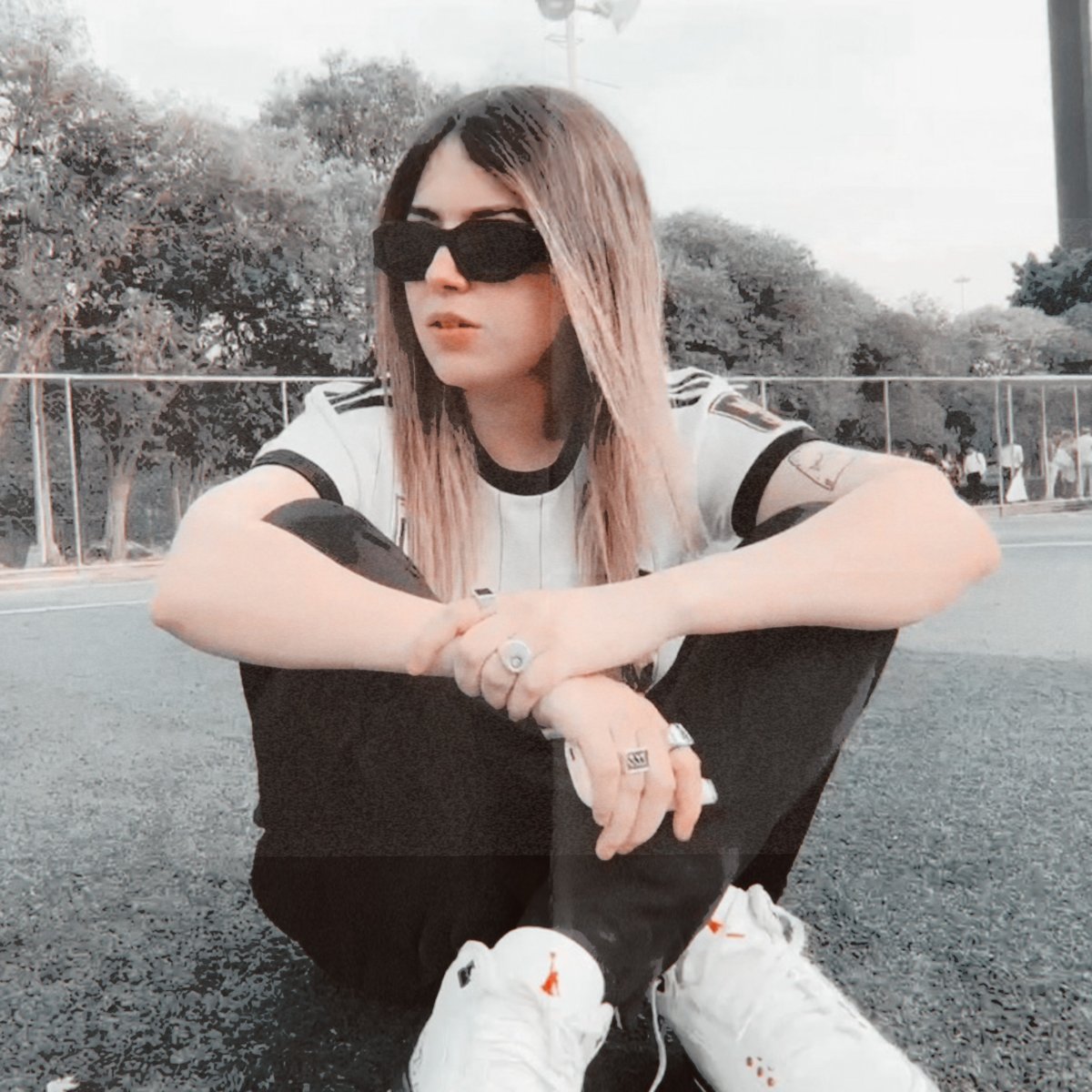 fxtwhiteass_'s tweet photo. https://t.co/rObjB3Oq8q