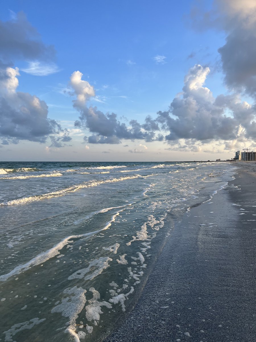 sandkeyresort's tweet photo. Wake up to stunning ocean views at Sheraton Sand Key Resort. Your dream vacation starts here. 🌅 🏖️ #SheratonSandKey #OceanView #ClearwaterBeach #LuxuryResort https://t.co/gRQU5Xjwgj