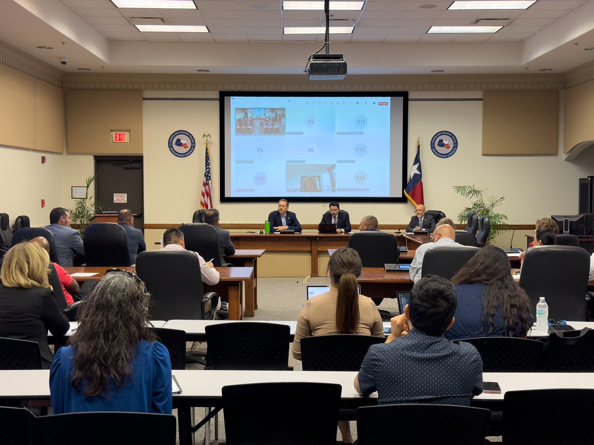 TravisCoJudge's tweet photo. I visited the Rio Grande Valley this week to speak with elected officials and leaders about the future of passenger rail in Texas.👇 https://t.co/iCKQh3NCn7