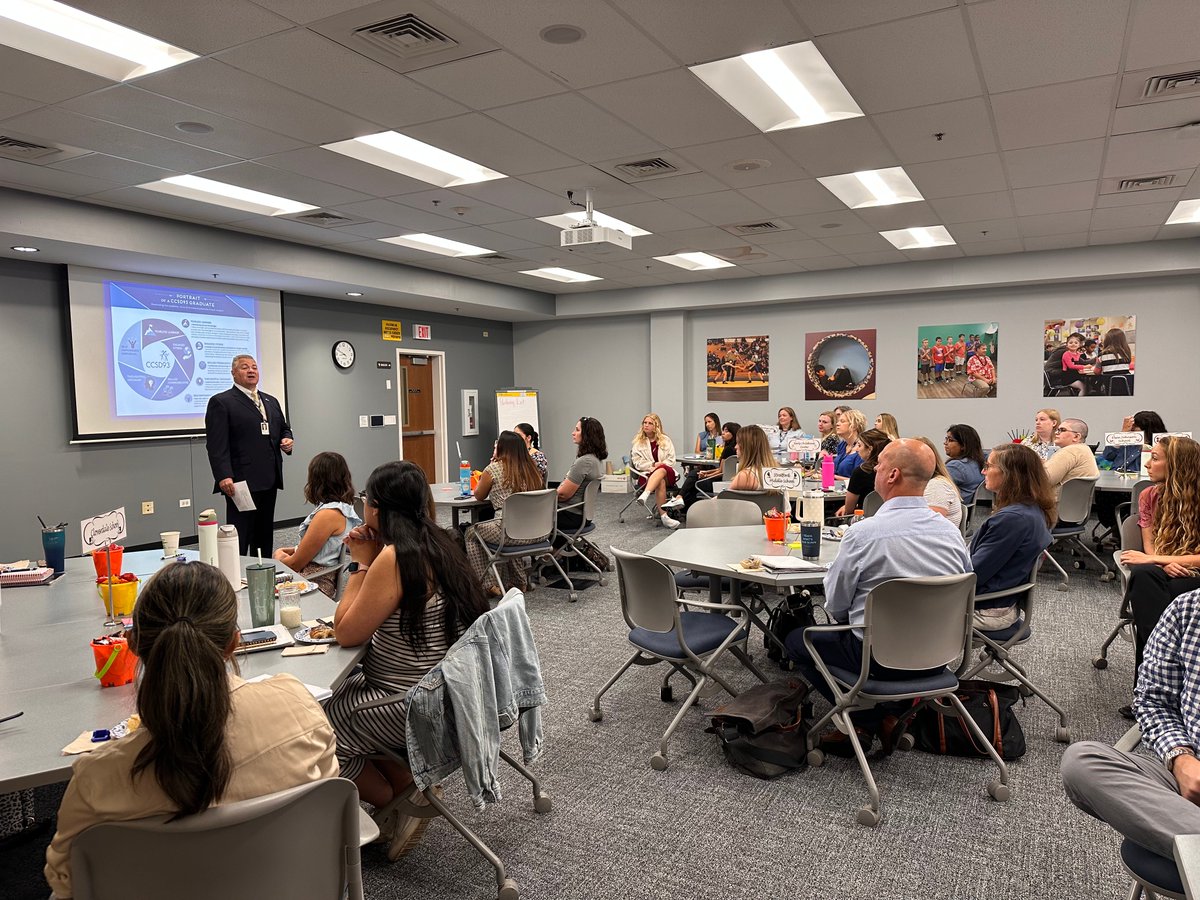 CCSD93 Human Resources tweet media