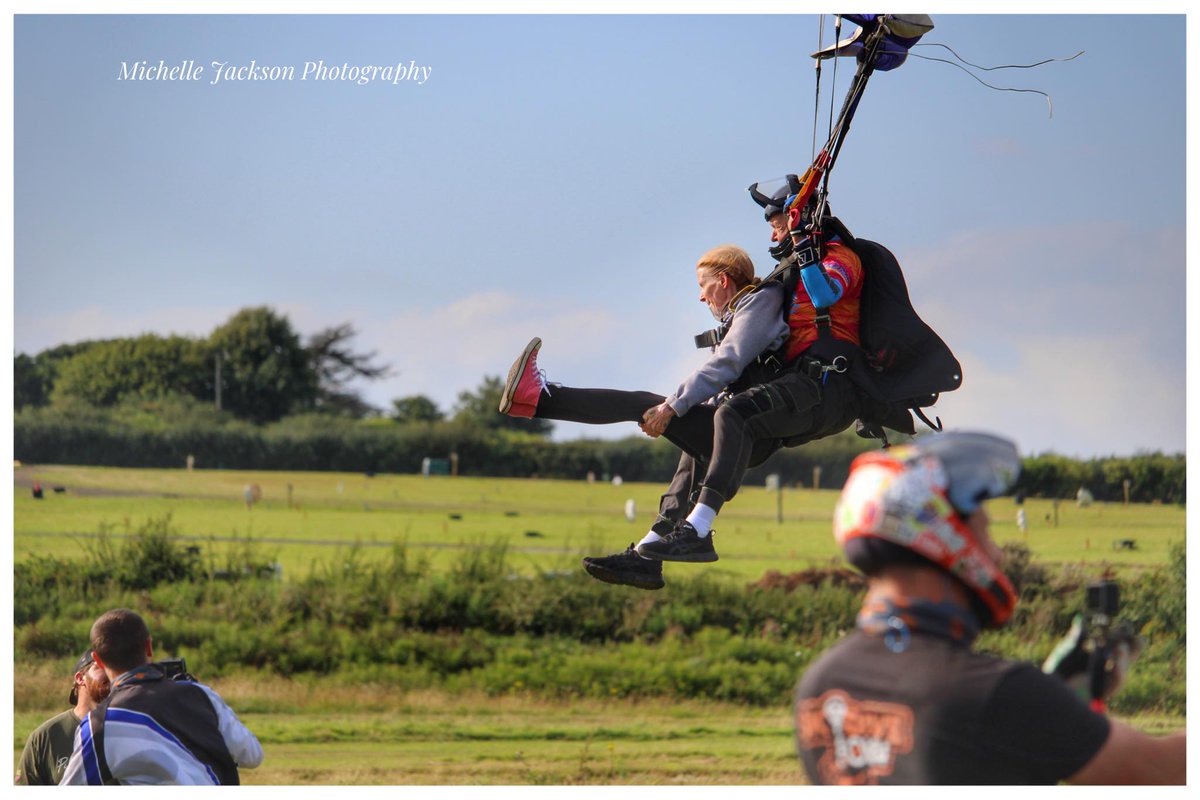Well that's a WRAP on 2024 from the Skydive Isle of Wight Team

Many thanks to Michelle Jackson photography for her wonderful pictures, capturing moments from the ground!

#skydiveisleofwight