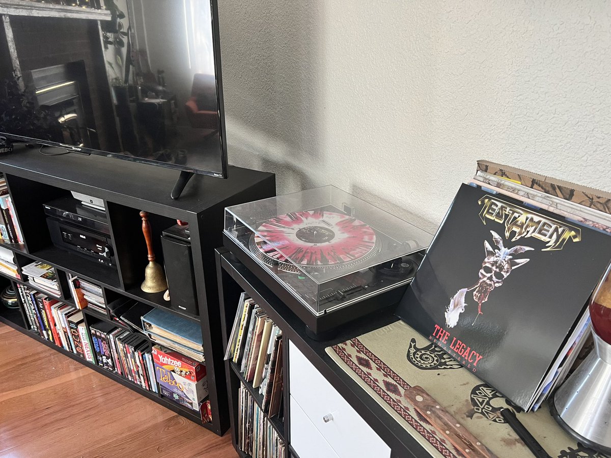 sorenhill13's tweet photo. @jaredlholt I just ordered a $300 Yamaha receiver from Best Buy to replace my current RCA and I couldn’t be more excited and now I hate this guy https://t.co/MKimIVebj3