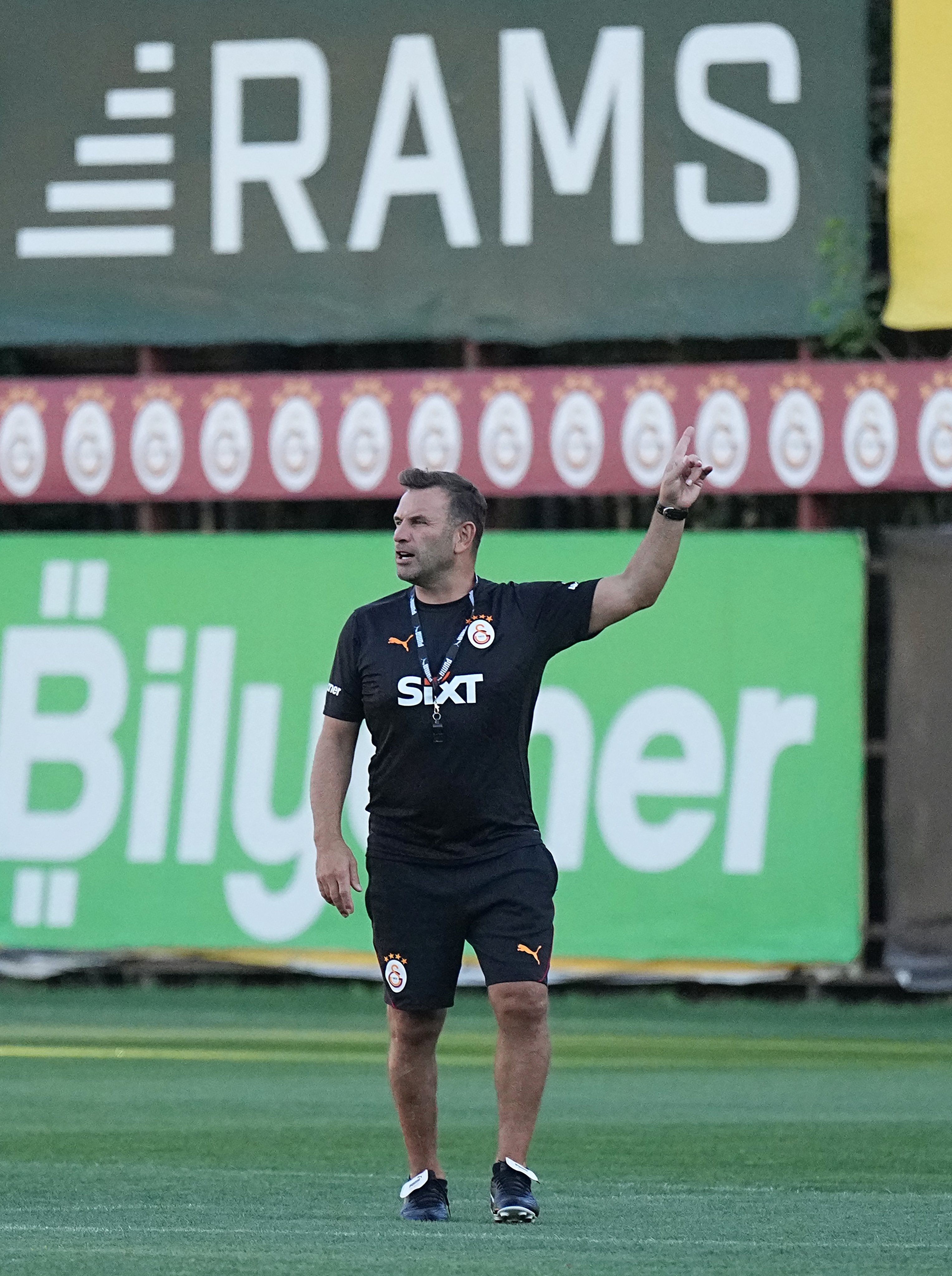 okan buruk