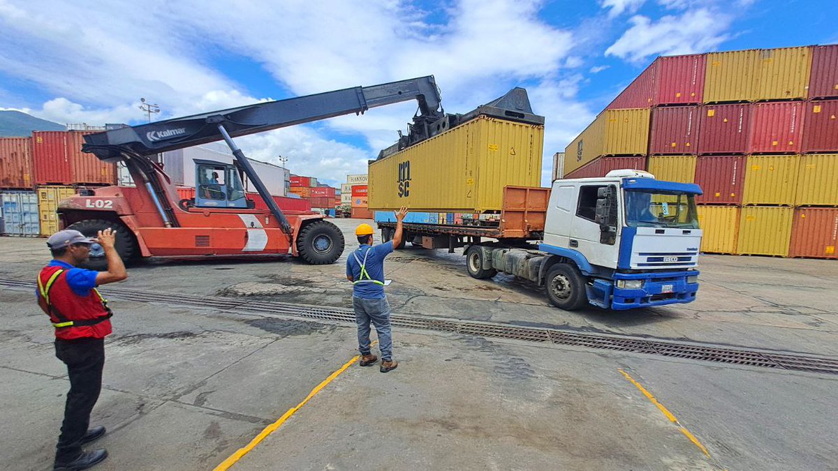 #8Ago | En Logicasa, garantizamos la entrega puntual y segura de tus productos, optimizando cada ruta para mayor eficiencia.
#PuebloSonrienteYEnPaz