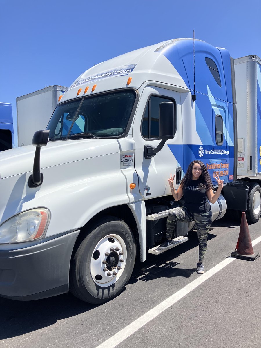 PCCTruckDriver's tweet image. Congratulations to Jess C. for passing her Class A #CDL this past weekend. Jess is looking at over the road opportunities. Way to go, Jess! #studentsuccess #PimaCCWorkforce