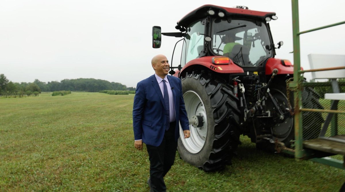 Sen. Cory Booker tweet media