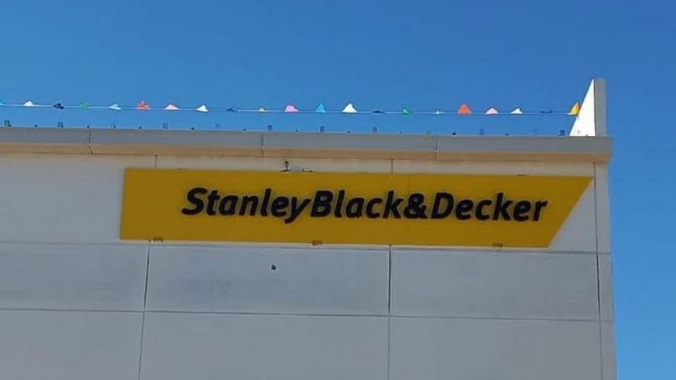 Sobre el cierre Black &amp; Decker:
1. Hasta ahora es la única planta que ha anunciado su cierre por baja demanda. En julio, el sector manufacturero en Hermosillo generó 601 empleos, y ha sumado 1,856 en lo que va de 2024, según el IMSS. Por tanto, no hay cierre masivo de empresas...