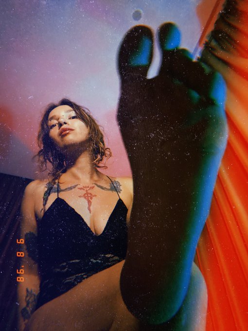 the only proper religion is the cult of worshipping me. 💚- yes, my Goddess https://t.co/nAynqMq9vi<a href="/tag/footfetish"class="tags"><span>#footfetish</span></a><a href="/tag/feet"class="tags"><span>#feet</span></a><a href="/tag/feetpic"class="tags"><span>#feetpic</span></a><a href="/tag/dominafeet"class="tags"><span>#dominafeet</span></a>