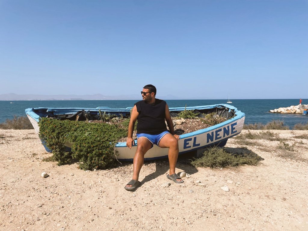 JCabreraDv's tweet photo. Verano azul pa' ti, pa' mi https://t.co/tpIQBHzJCm