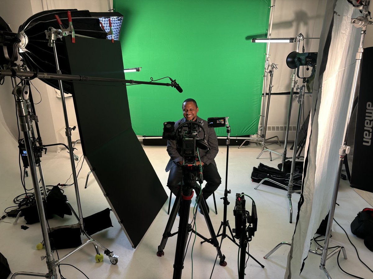 Vernon J. tweet media