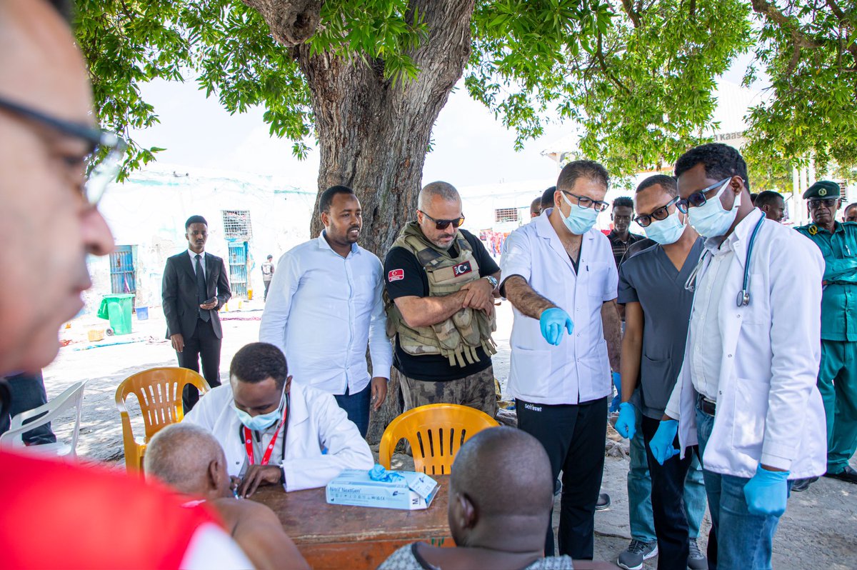 Permanent Secretary <a href="/FAdanyare/">Faisal Hassan</a> with a delegation from Recep Tayyip Erdogan Hospital and the Turkish Red Crescent, visited Mogadishu Central Prison to assess inmate health.They provided comprehensive health checks,treated 42 patients and referred others needing further evaluation.