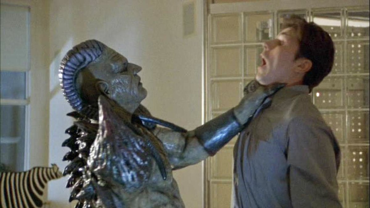EugWSerra's tweet photo. On October 22, 2002, Wishmaster: The Prophecy Fulfilled was released. #WishmasterTheProphecyFulfilled #MichaelTrucco #TaraSpencerNairn #JasonThompson #VictorWebster
#KimberlyHuie #JohnNovak https://t.co/iHwy874tU1