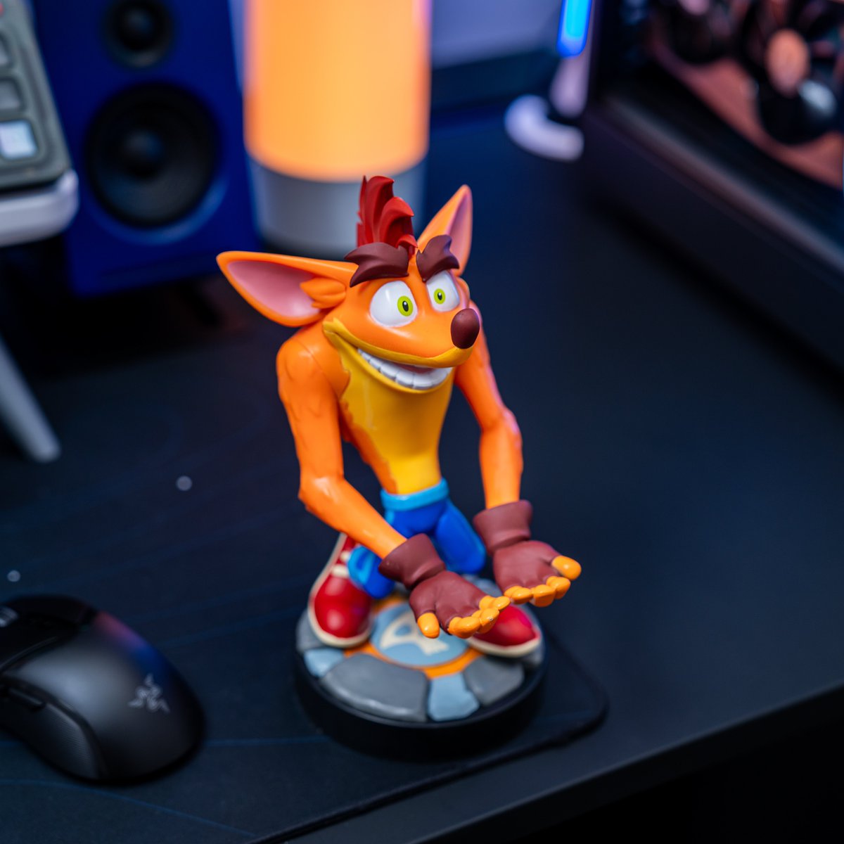 UnboxedWithJosh's tweet image. Crash Bandicoot N-sane trilogy has officially landed on Xbox Gamepass,so to celebrate here’s a Crash Bandicoot controller holder with matching Xbox Controller.
Can you think of a better matching combo? #XboxGamePass #CrashBandicoot #xboxcontroller